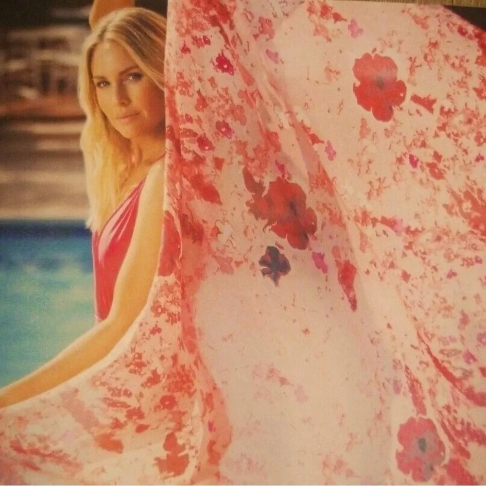 Peter Som Tassel Scarf Sarong in Pink & Red Floral Print Summer Beach Wrap